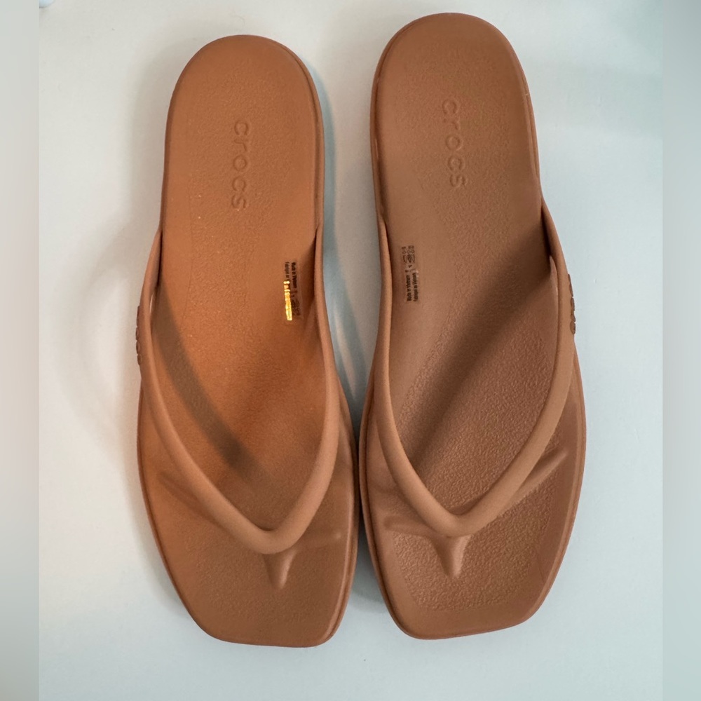 CROCS Milk Chocolate Miami Sandals Brand New!! Size 8